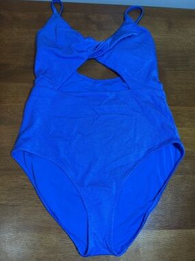 aerie women One-Piece Swimsuit in Royal Blue with Twist Front Size LARGE
